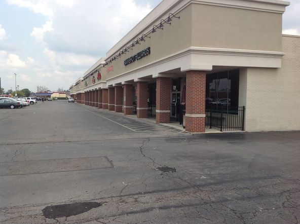 Hilliard Shopping Center: 3626-3680 Main Street, Hilliard, OH 43026
